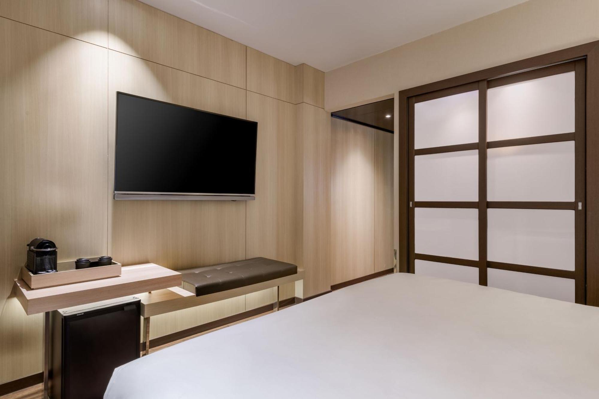 Ac Hotel Ciutat De Palma By Marriott Εξωτερικό φωτογραφία