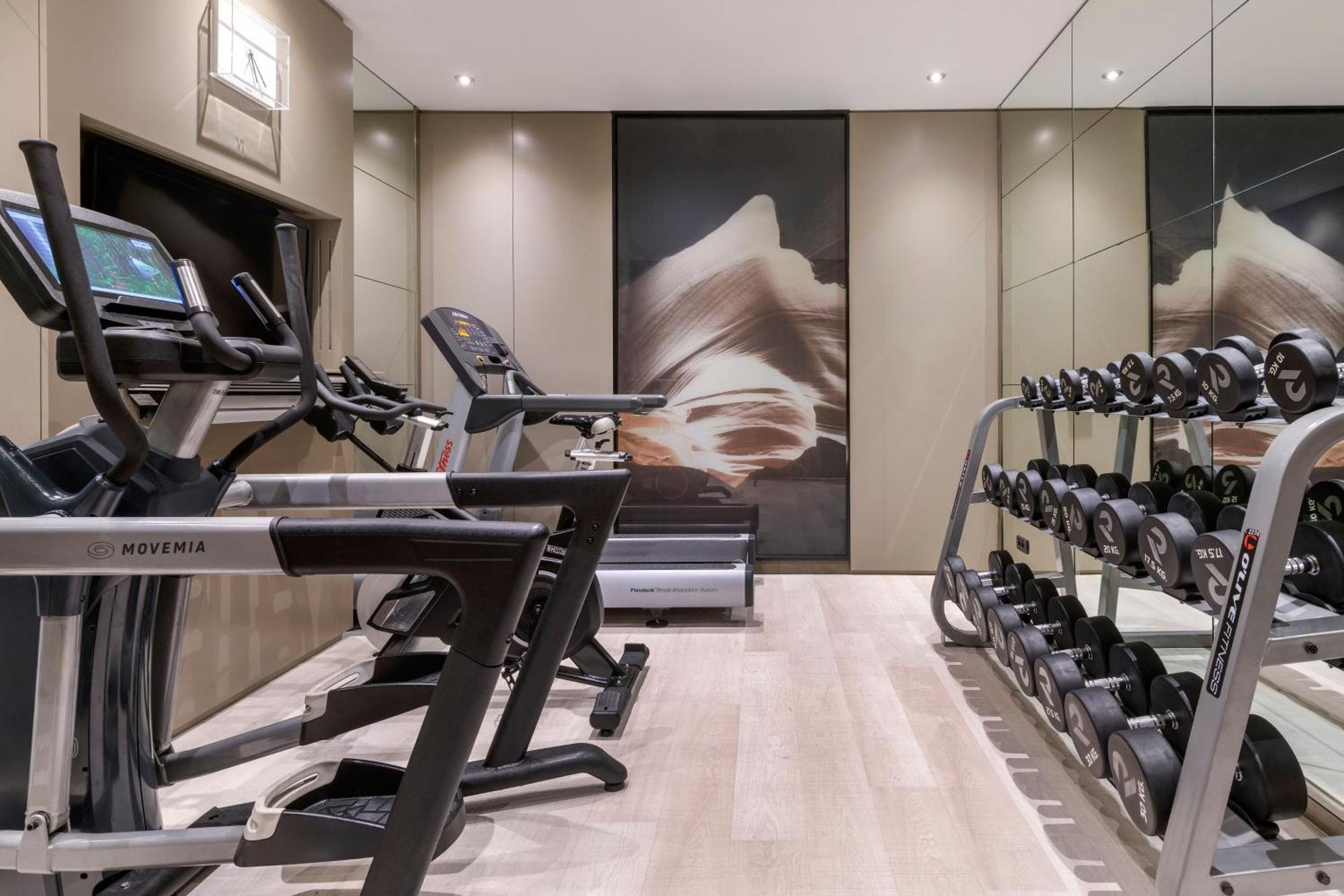 Ac Hotel Ciutat De Palma By Marriott Εξωτερικό φωτογραφία