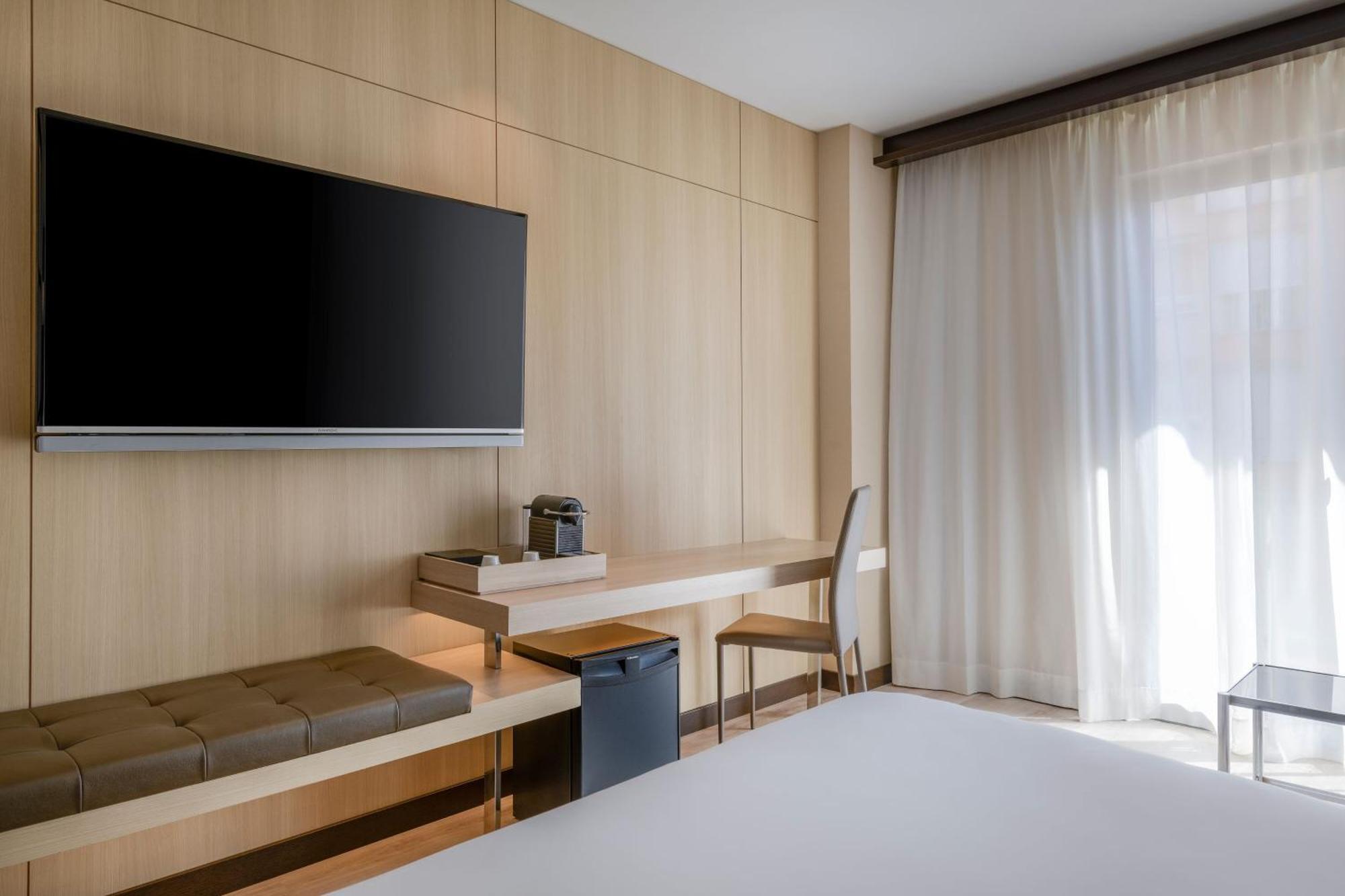 Ac Hotel Ciutat De Palma By Marriott Εξωτερικό φωτογραφία