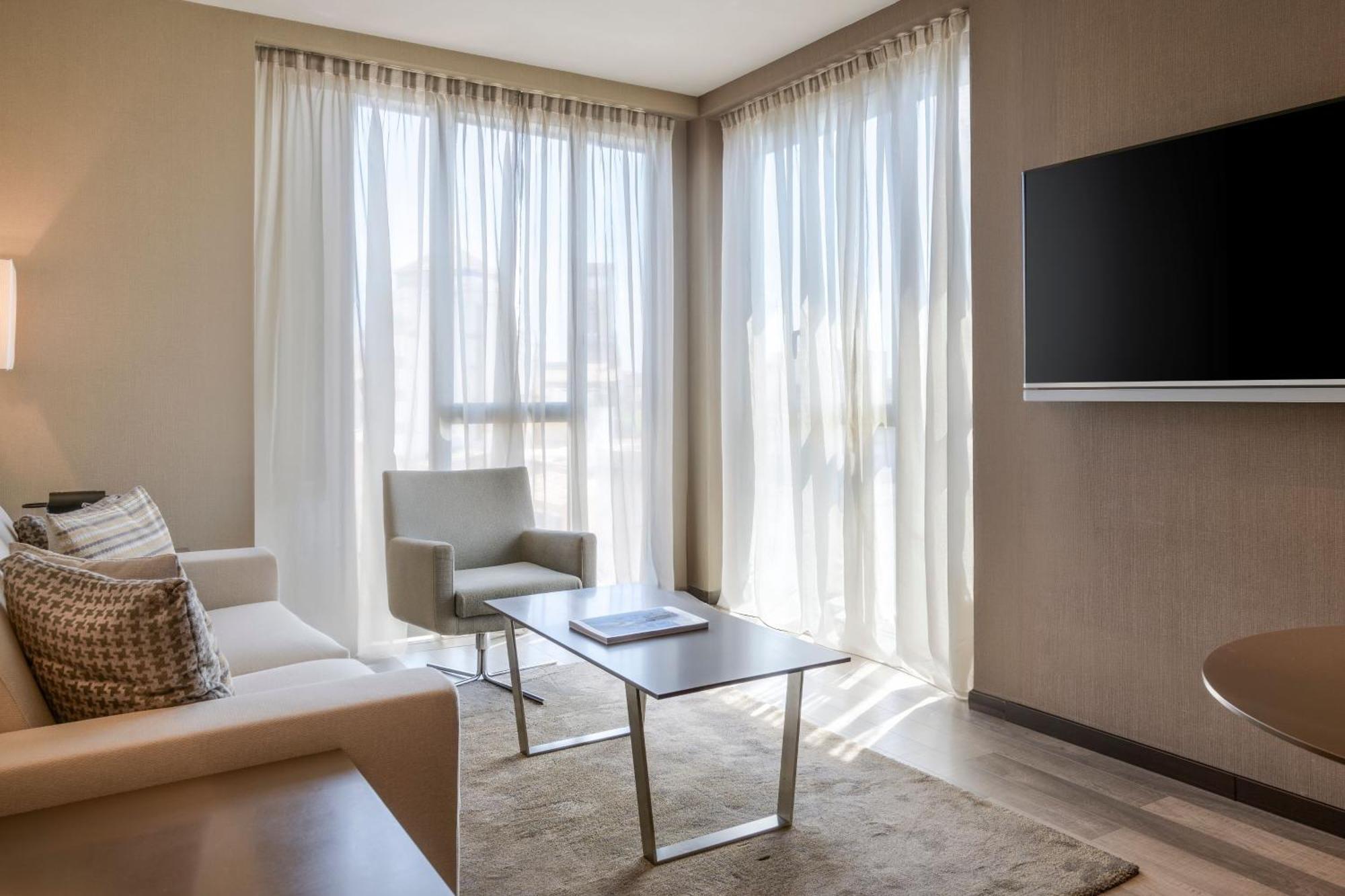 Ac Hotel Ciutat De Palma By Marriott Εξωτερικό φωτογραφία